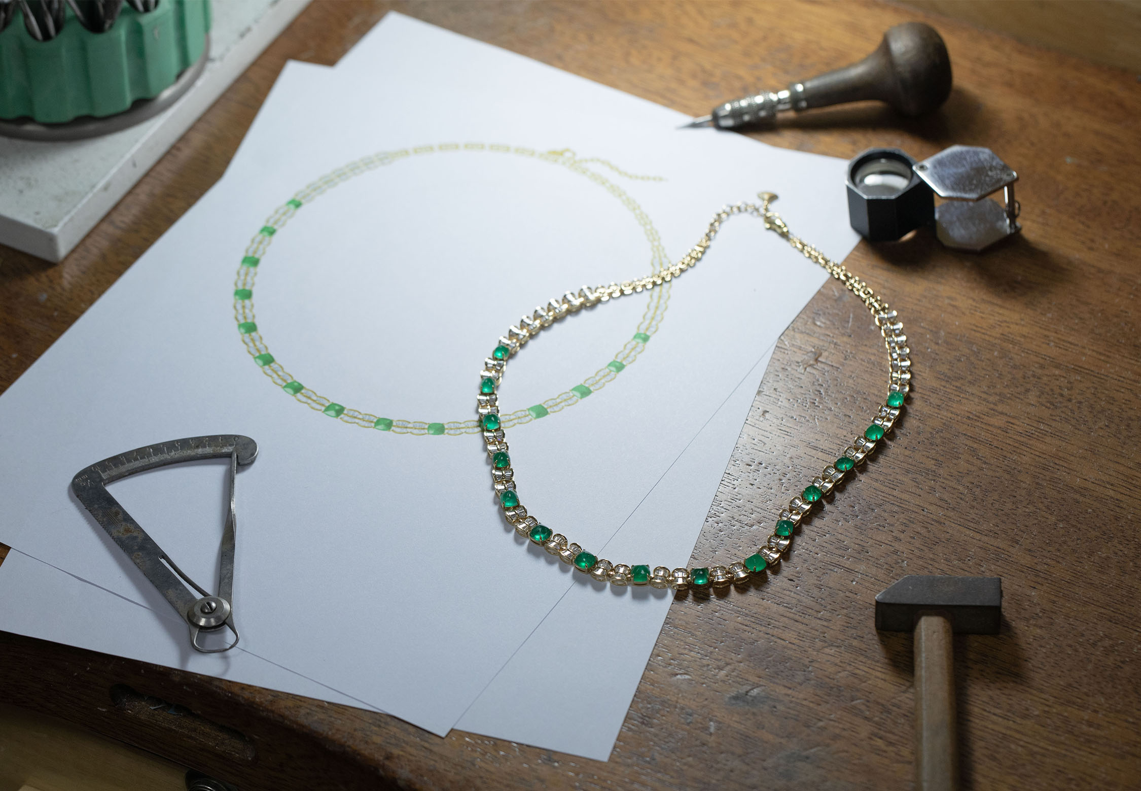 Master_Jeweler_Donzhe_20+_Years_at_the_Bench_5